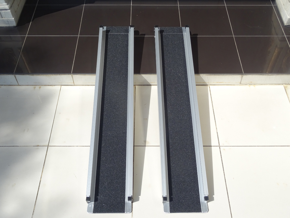 介護用品　販売