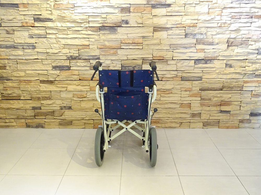 介護用品 車椅子