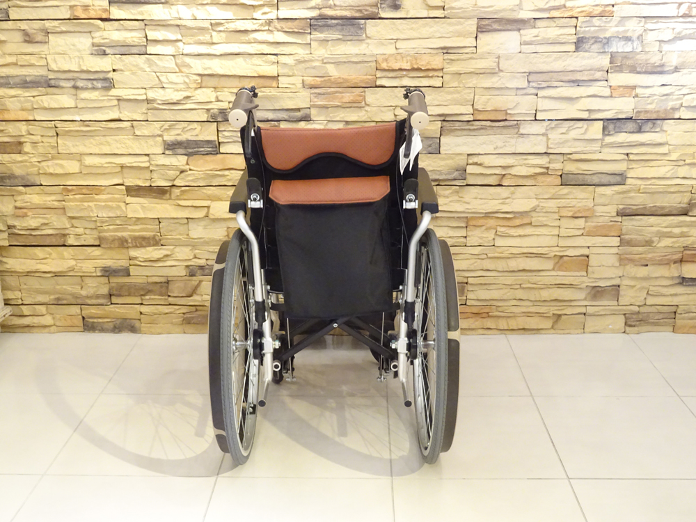 介護用品　車椅子