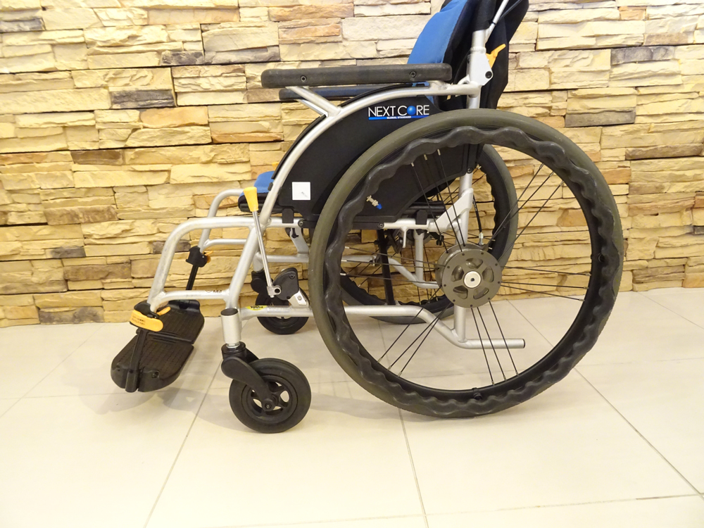 介護用品 車椅子