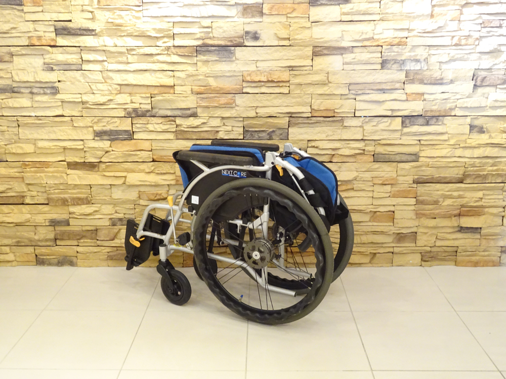 介護用品 車椅子