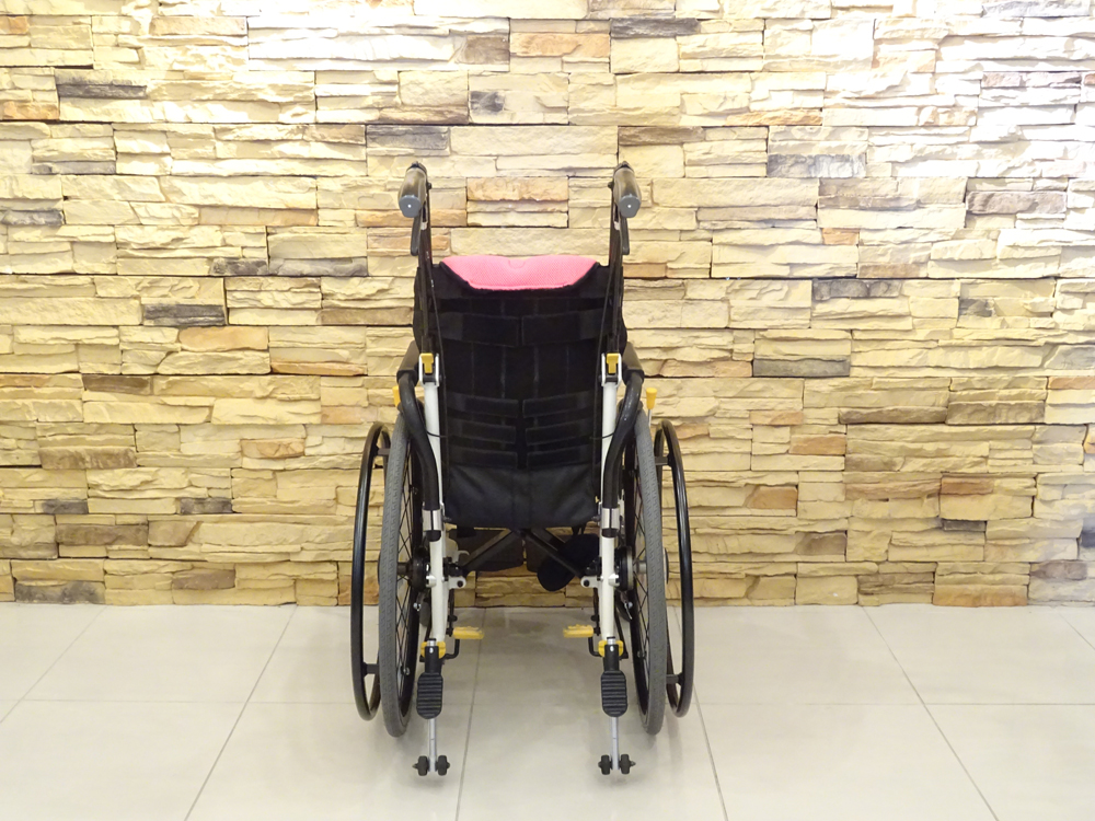 介護用品　車椅子