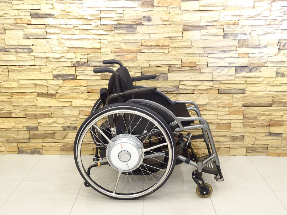 介護用品　車椅子